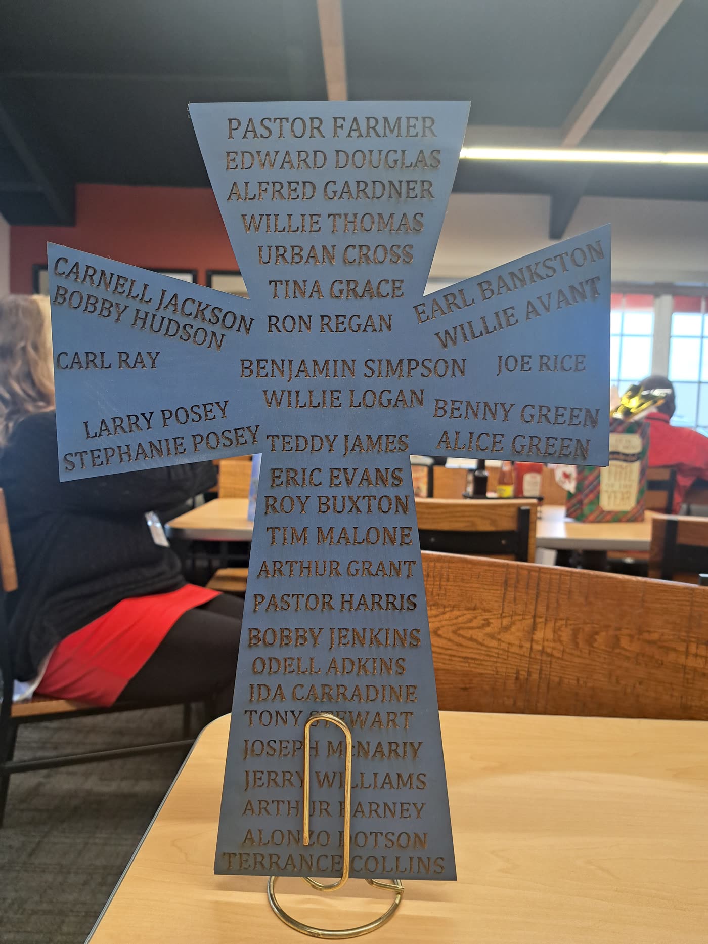 Prayer Warriors honor cross with member names